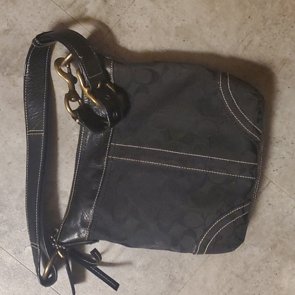 Coach jaquard crossbody